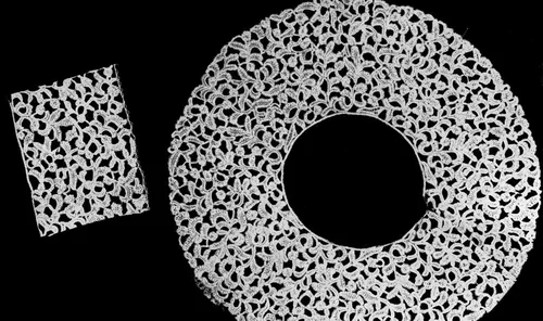 Bertha and Two Cuffs (Made from a Border) by Probably Italy, Venice, textile, 1895-1905