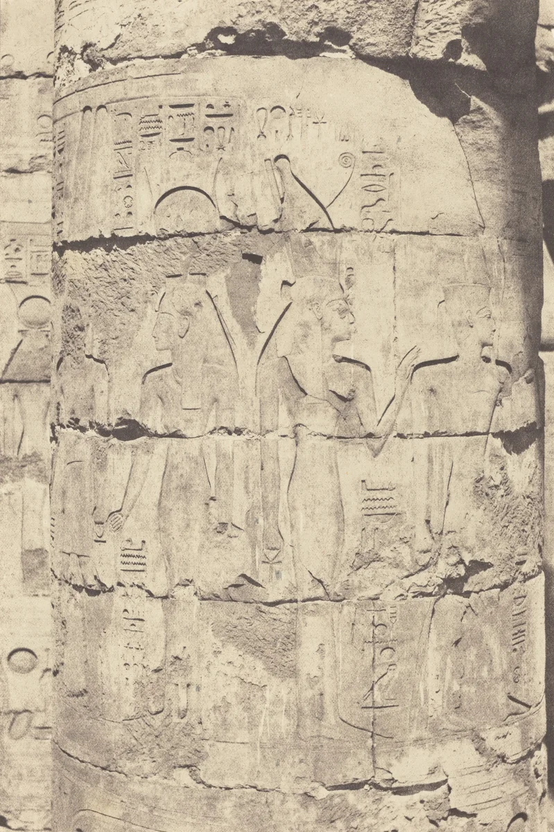 Karnak (Thèbes), Palais--Salle hypostyle--Colonnade Centrale--Décoration d'un Fut by Félix Teynard, photograph, 1853