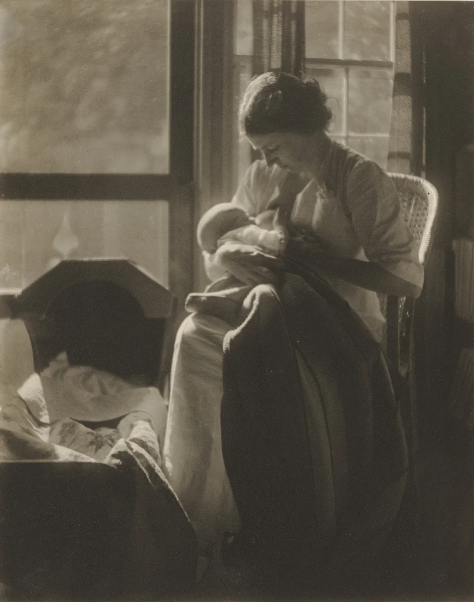 Mrs. Beatrice Baxter Ruyl and Infant by Gertrude Käsebier, photograph, 1905