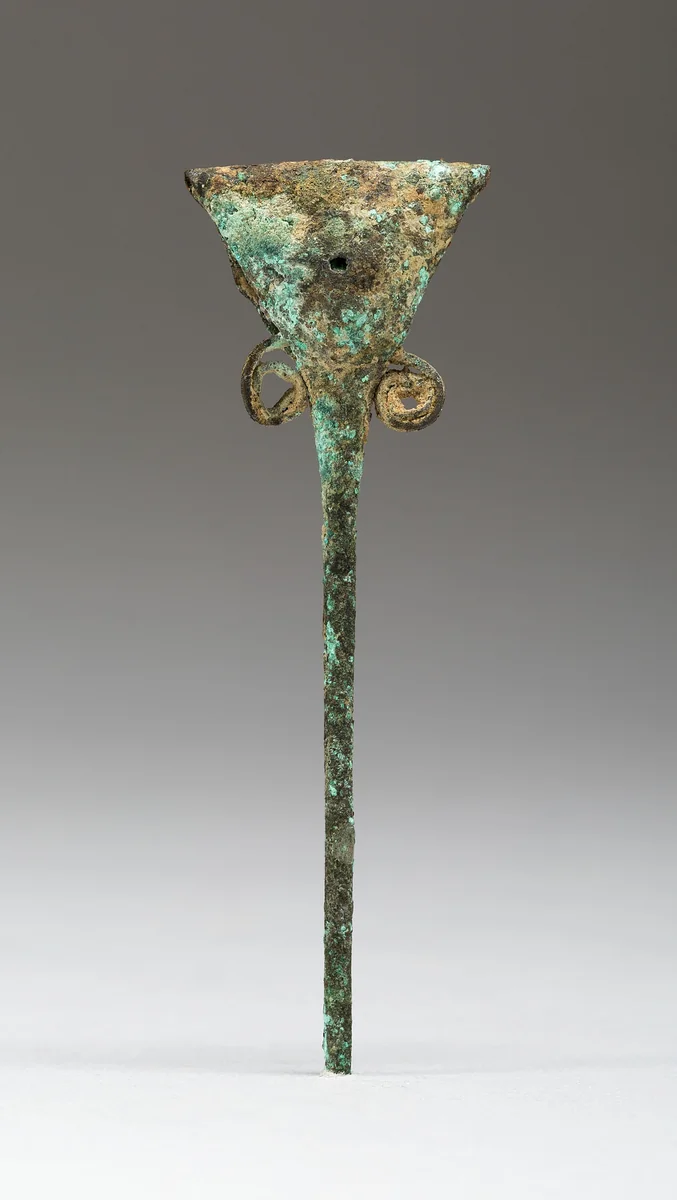 Hair Ornament or Pin with Triangular Head and Rattle by Chimú-Inca, metalwork, 1450-1532