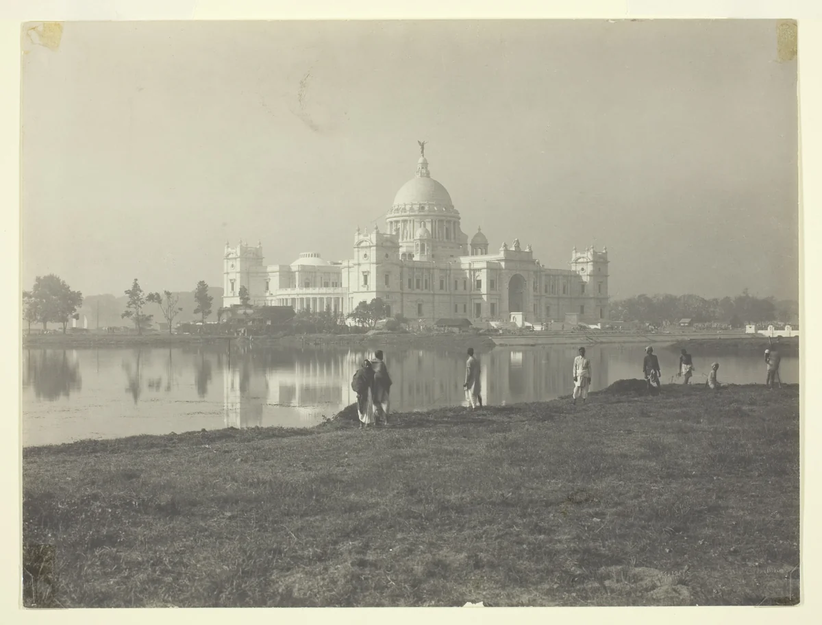 Victoria Memorial at Calcutta by Johnston & Hoffmann, photograph, 1900-1930