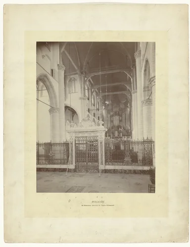Interieur van de Grote of Sint-Laurenskerk in Rotterdam by anonymous, photograph, 1850-1880