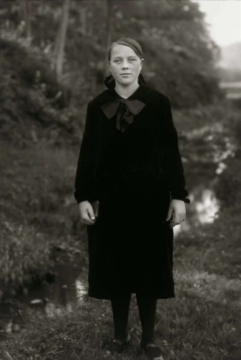 Confirmation candidate by August Sander, photograph, 1927
