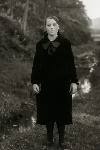 Confirmation candidate by August Sander, photograph, 1927