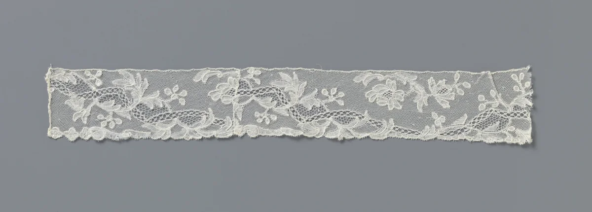 Mutsenstrook van kloskant met zigzag-rivière by anonymous, other, 1750-1760