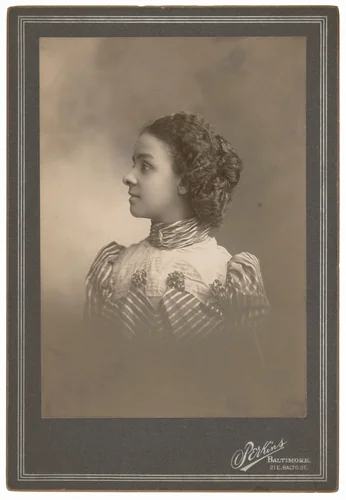 Grace Hughes by Harry Lenfield Perkins, photograph, 1895-1905