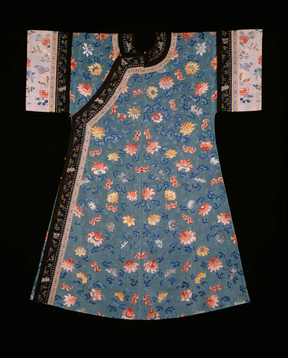 Woman's Changfu (Informal Court Robe) by Manchu China, textile, 1875-1925