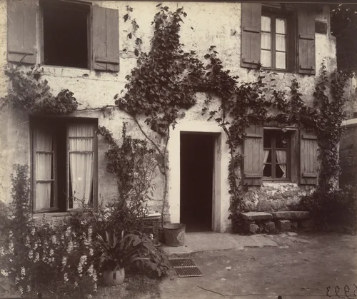 Auvers-sur-Oise (ferme) by Eugène Atget, photograph, 1922