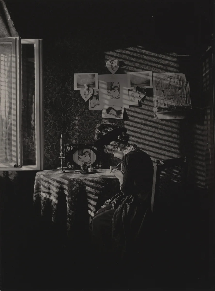 Sun Rays, Paula, Berlin by Alfred Stieglitz, photograph, 1889