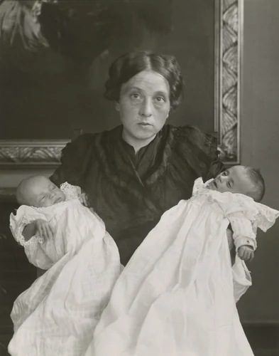 The Mother in Joy and Grief by August Sander, photograph, 1911