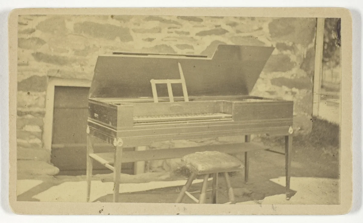 Piano at Washington's Headquarters (Newburgh, NY) by Remillard, photograph, 1840-1900