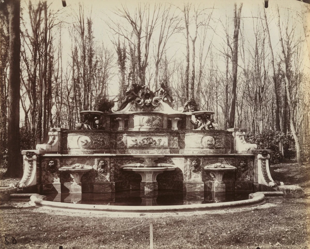 Jardins de Trianon (Le Buffet d'eau) by Eugène Atget, photograph, 1902