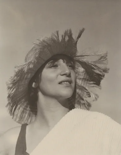 Eva Herrmann by Alfred Stieglitz, photograph, 1926