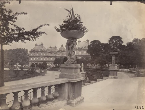 Luxembourg by Eugène Atget, photograph, 1899