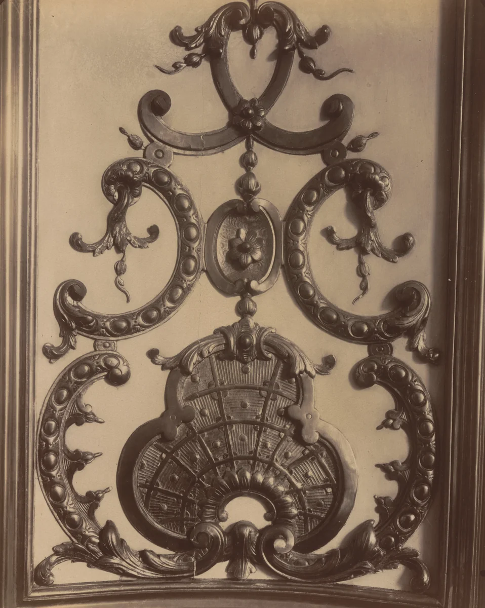 Ambassade d'Autriche by Eugène Atget, photograph, 1905