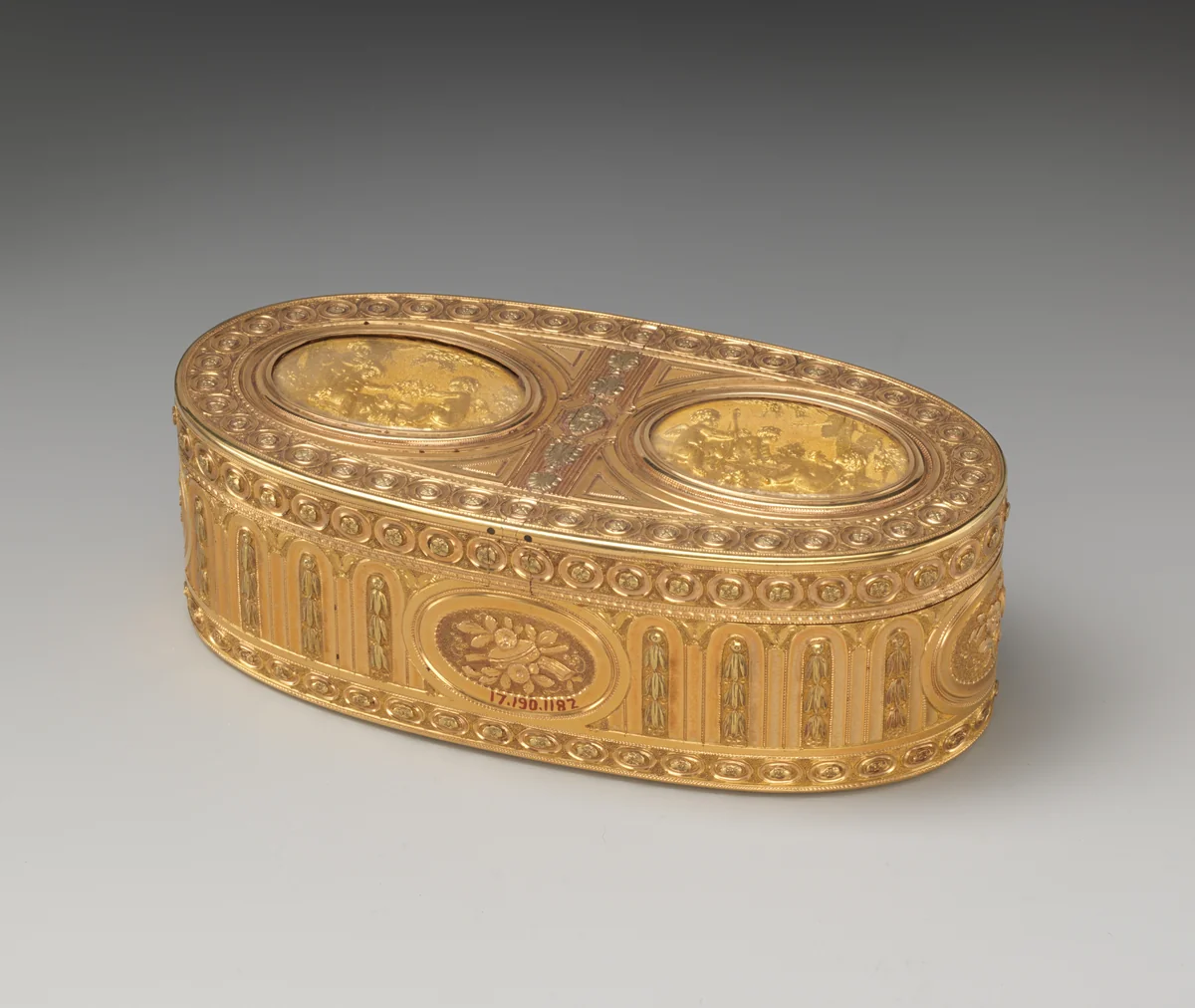 Double snuffbox by Melchior-René Barré, metalwork, 1771-1772