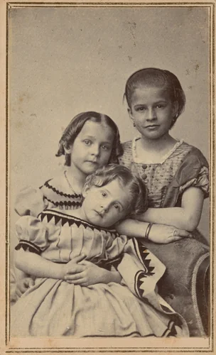 Portrait of Three Girls by Josiah Johnson Hawes, photograph, 1860-1869
