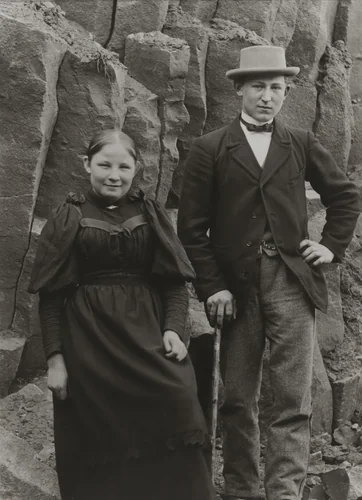Hikers on the Hohenseelbachskopf by August Sander, photograph, 1892