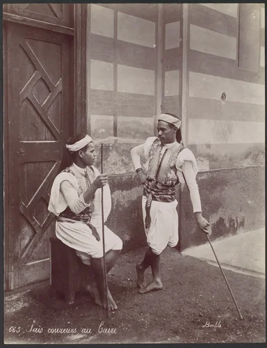 Saîs coureurs au Caire by Félix Bonfils, photograph, 1870-1879