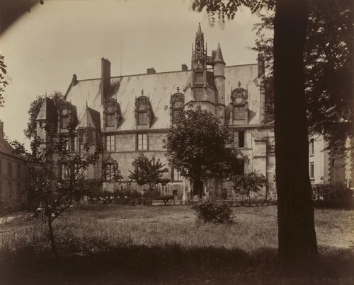 Beauvais, Palais de Justice by Eugène Atget, photograph, 1904