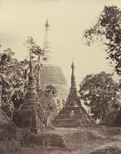 Rangoon: Near View of the Shwe Dagon Pagoda by Linnaeus Tripe, photograph, 1855