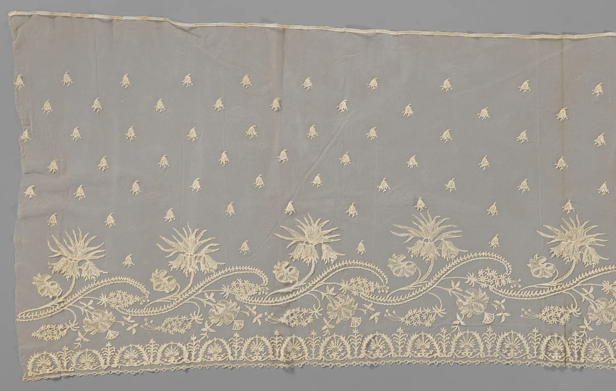 Strook applicatiekant met keizerskroon en iris by anonymous, other, 1800-1809