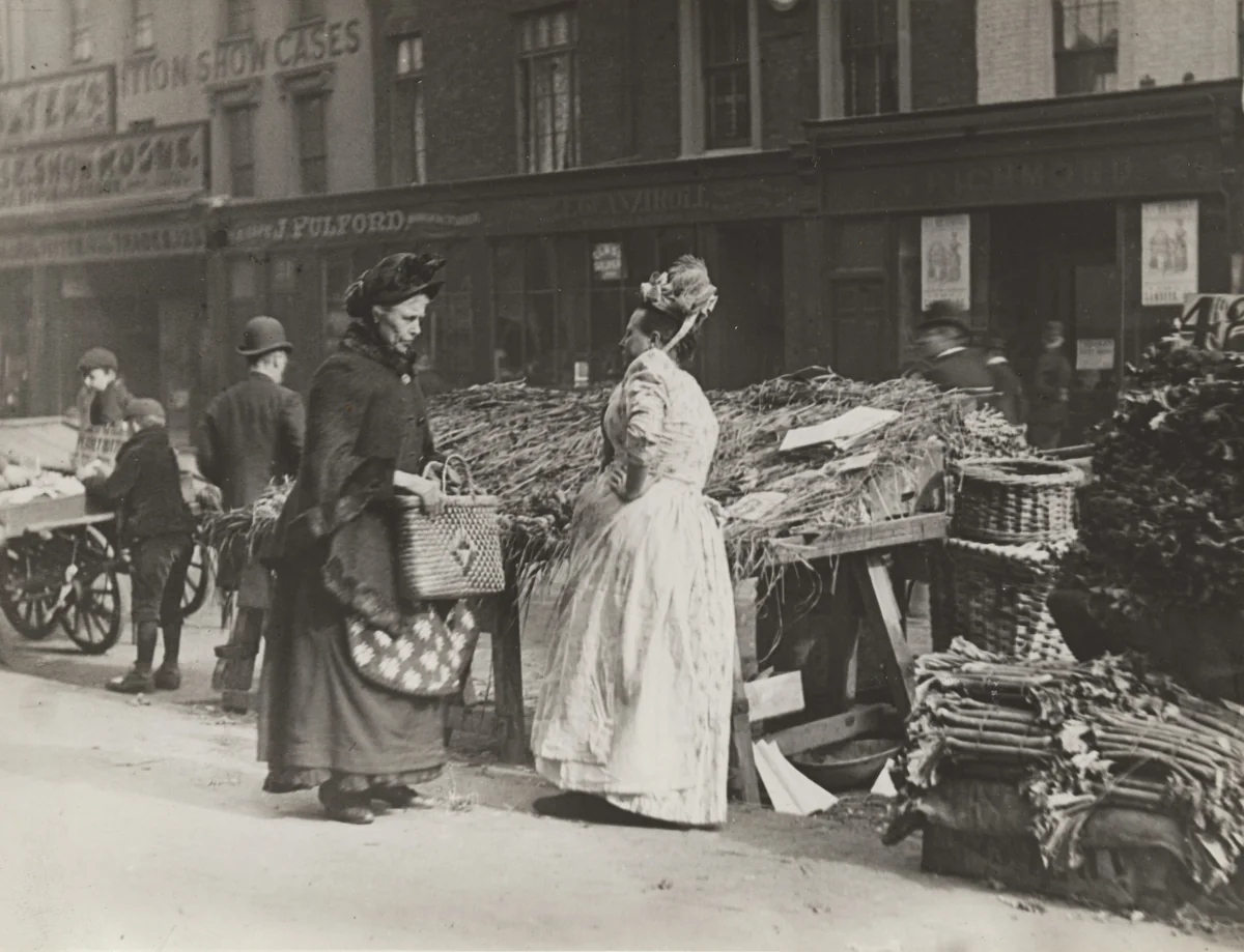 Fishmonger's Wife, The New Cut Market, London by Paul Martin, photograph, 1892