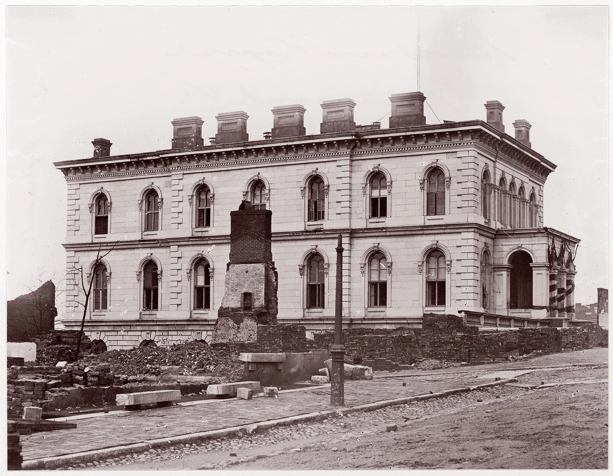 Custom House, Richmond, Virginia (after evacuation) by Alexander Gardner, photograph, 1861-1865