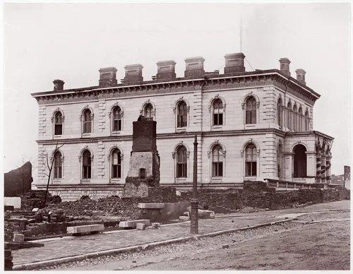 Custom House, Richmond, Virginia (after evacuation) by Alexander Gardner, photograph, 1861-1865