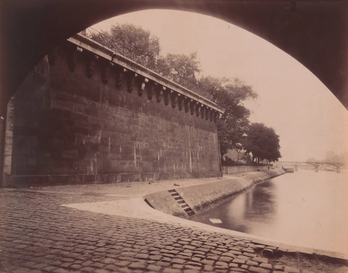 Vue Prise Sous le Pont Neuf (6e Arrondissement) by Eugène Atget, photograph, 1910
