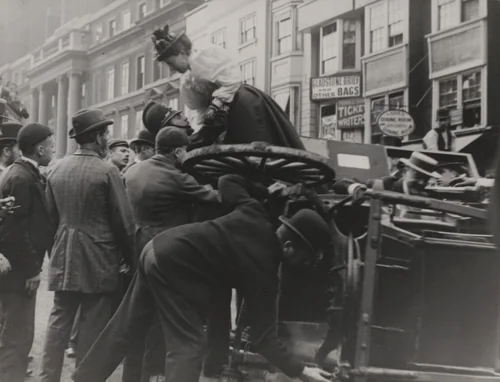 Cab Accident, High Holborn, London by Paul Martin, photograph, 1893