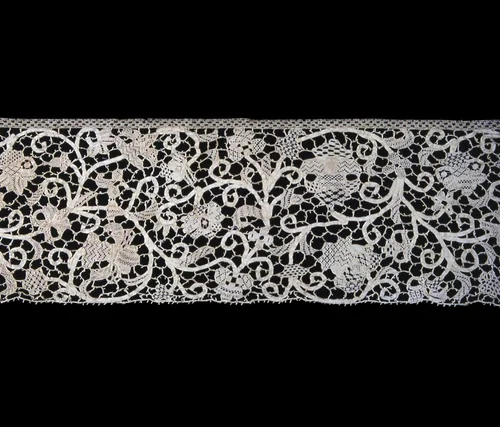 Border by Possibly England, textile, 1675-1700