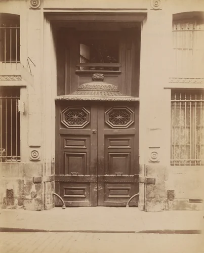 Hôtel de Bouville, rue de Verneuil 13 et 15, ancienne Mairie du 10e arrondissement by Eugène Atget, photograph, 1902