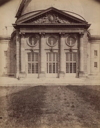 Meudon, Ancien château by Eugène Atget, photograph, 1902