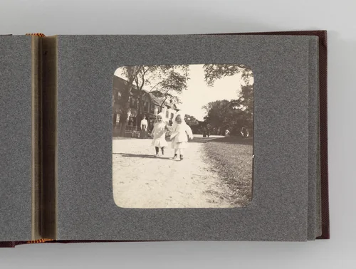 Untitled by Unidentified Photographer, photograph, 1900