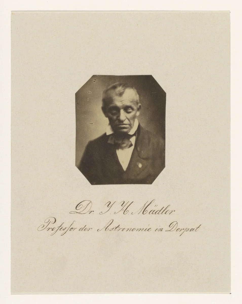 Portret van Dr. Johann Heinrich Mädler by anonymous, photograph, 1851-1865