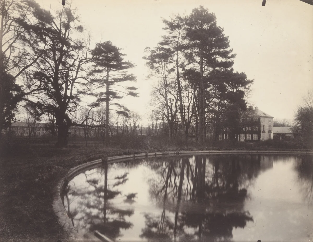 Parc de Sceaux by Eugène Atget, photograph, 1925
