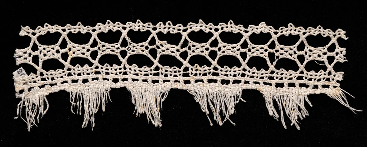 Bobbin Lace Insertion with Fringe by Unknown, textile, 1540-1560