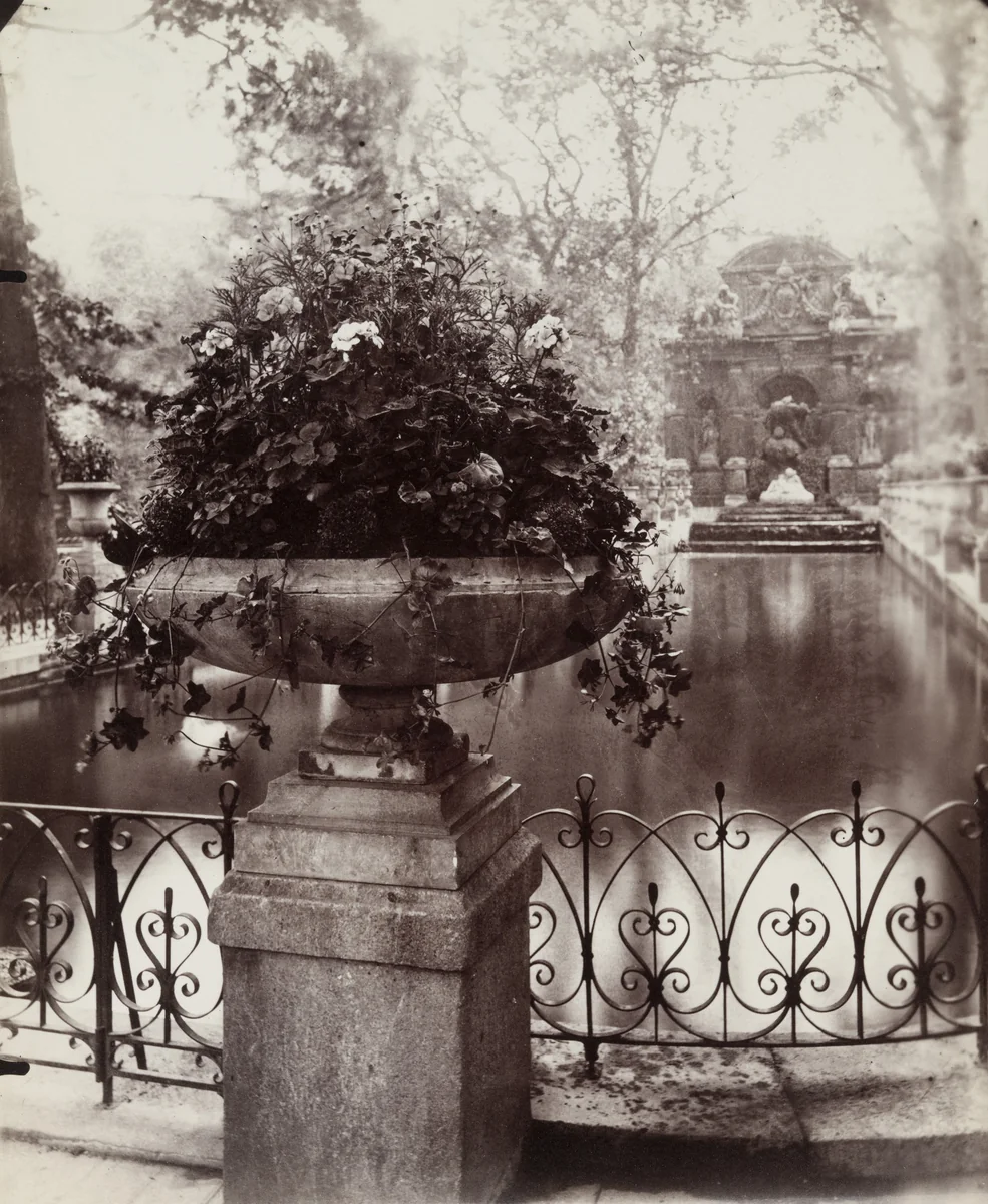 Luxembourg by Eugène Atget, photograph, 1898