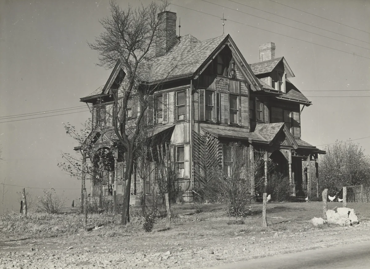 Untitled by Luke Swank, photograph, 1930
