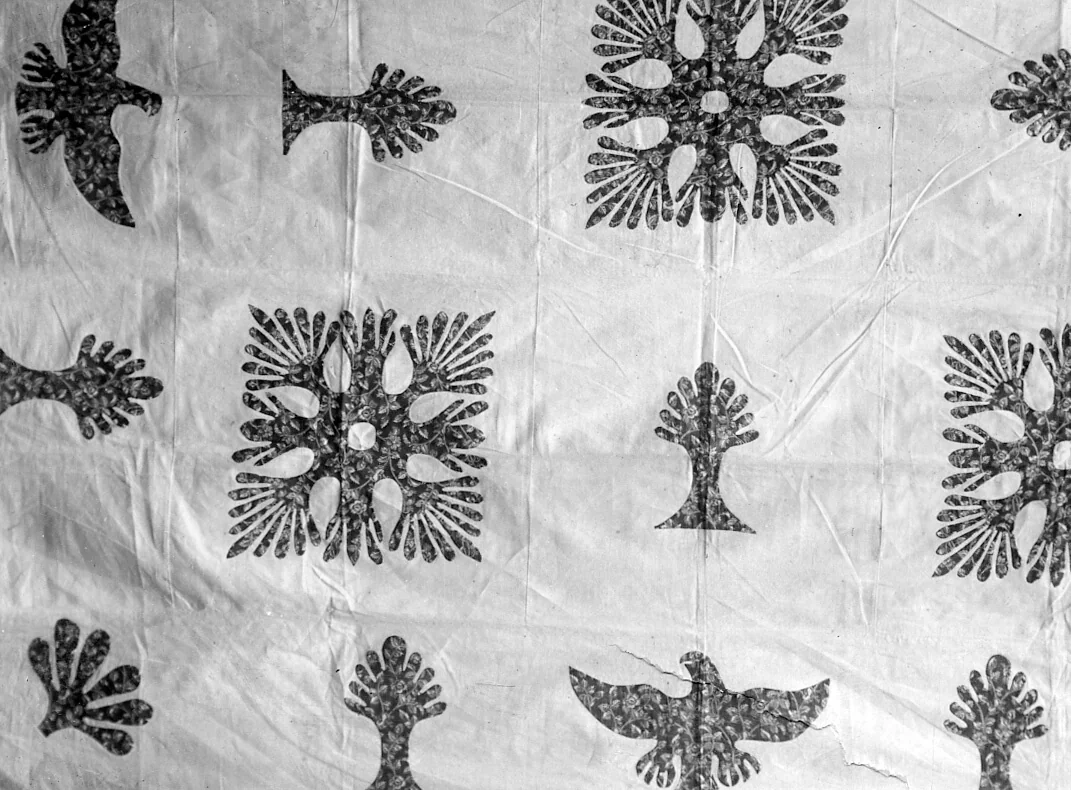 Bedcover (Charter Oak Quilt) by United States, textile, 1825-1845