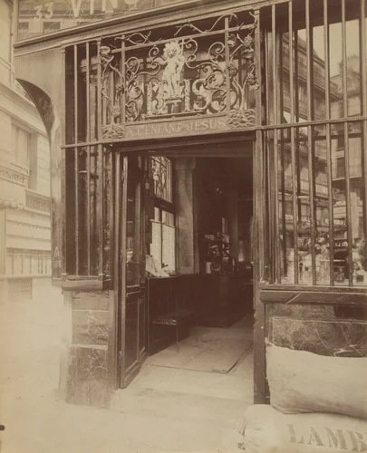 À l'enfant Jesus. Rue des Bourdonnais 33 by Eugène Atget, photograph, 1900