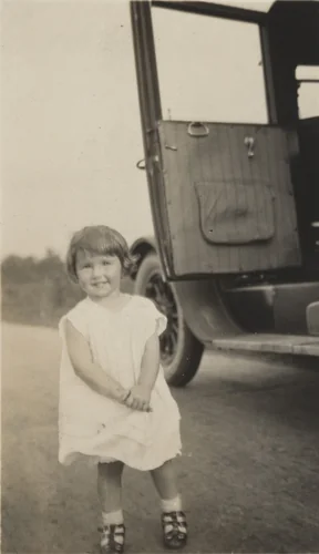 Shirley Jean Emerman by Louis Emerman, photograph, 1923