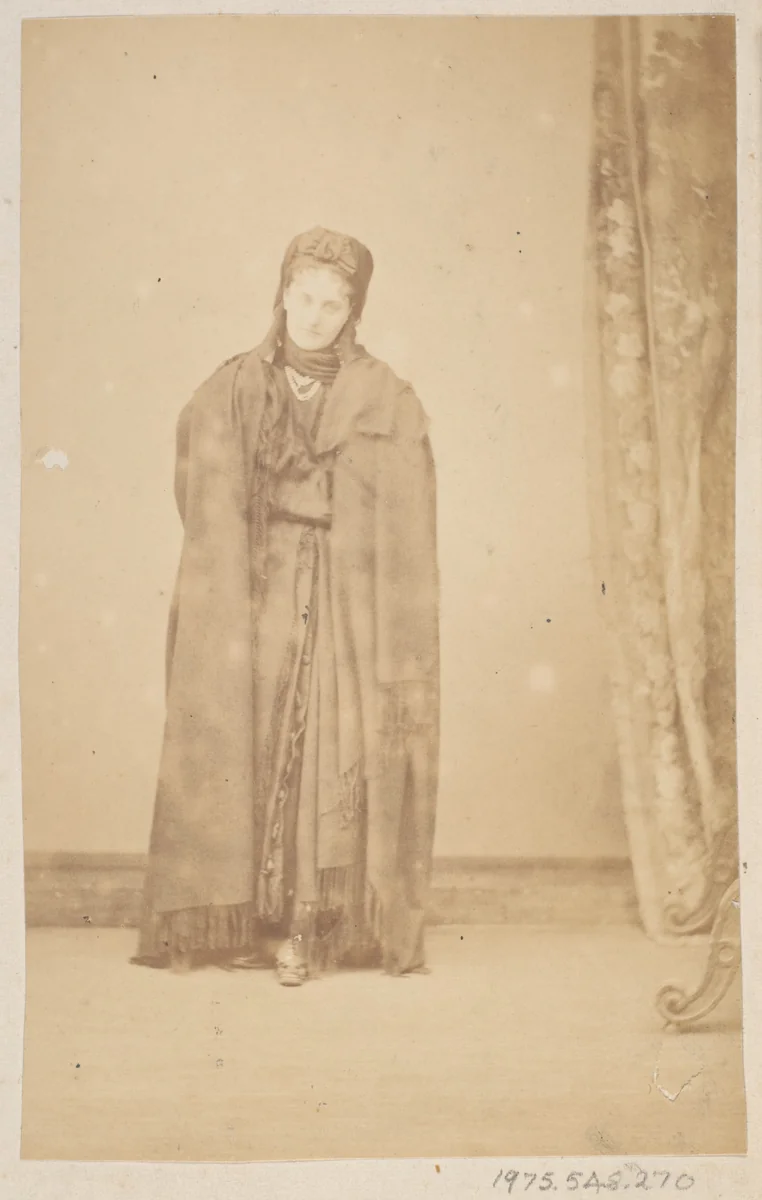 [La Comtesse in Cape with Fringe; Serie à la Ristori] by Pierre-Louis Pierson, photograph, 1860-1869