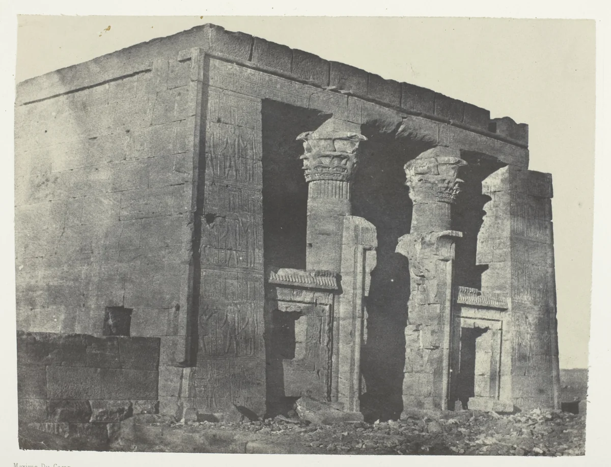 Temple De Dakkeh, Naos; Nubie, plate 95 from the album "Egypte, Nubie, Palestine et Syrie" (1852) by Maxime Du Camp, photograph, 1849-1851