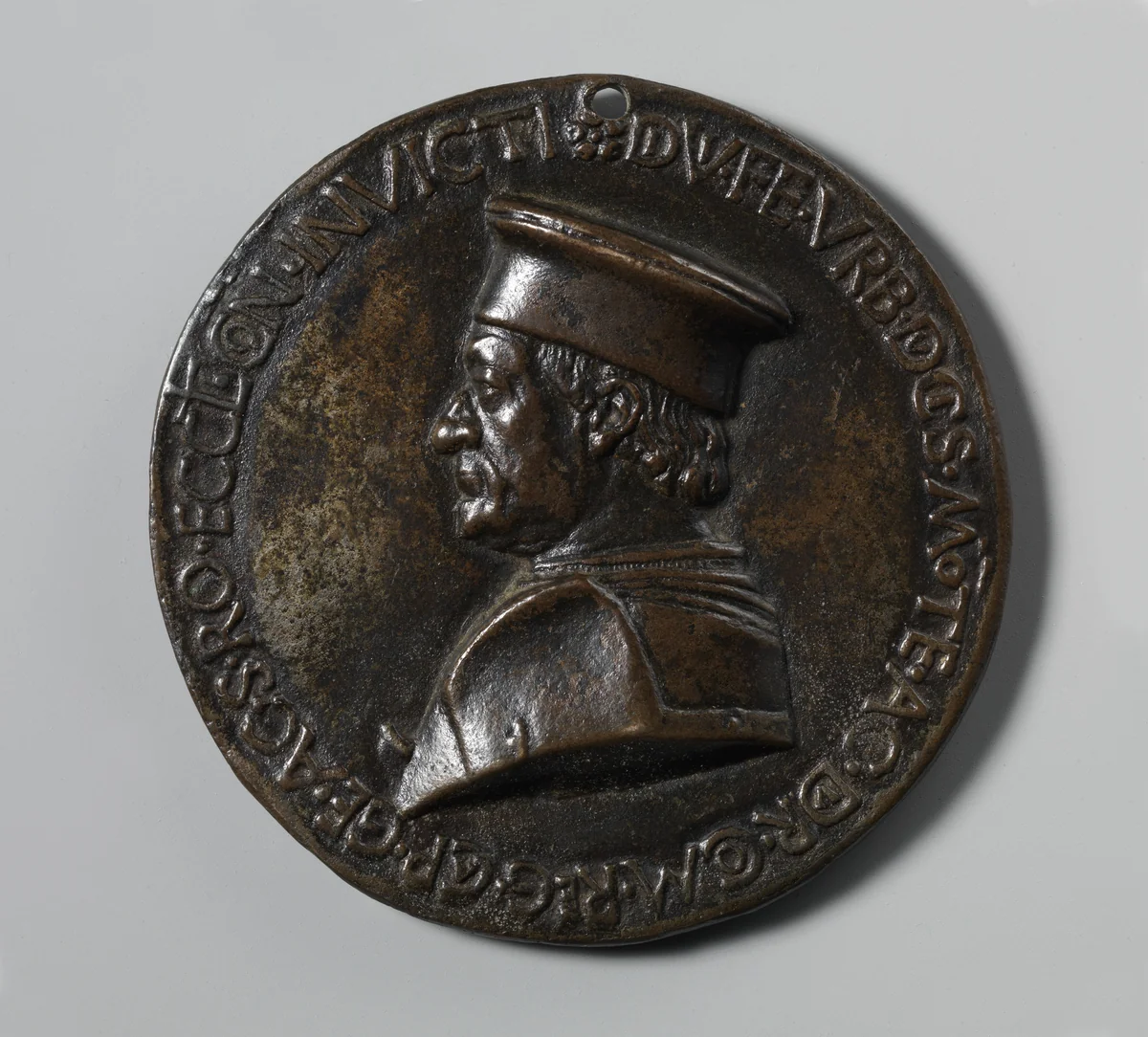 Federigo da Montefeltro, Duke of Urbino by Savelli Sperandio, metalwork, 1469-1487