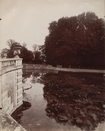 Saint-Cloud by Eugène Atget, photograph, 1922
