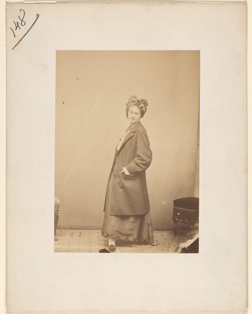 Le pardessus dècoré by Pierre-Louis Pierson, photograph, 1860-1869