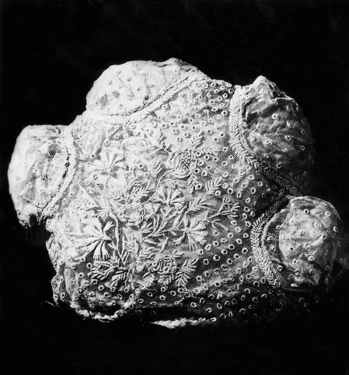 Cap by Europe or United States, textile, 1820-1840