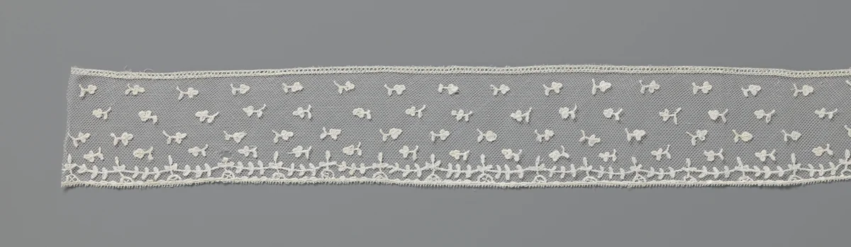 Strook applicatiekant met rijen klaverblaadjes by anonymous, other, 1800-1824